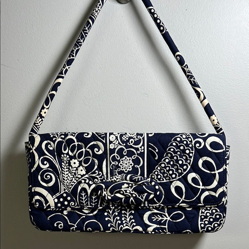 Vera Bradley Twirly Birds Blue Love Me Knot Navy and Cream Shoulder Bag